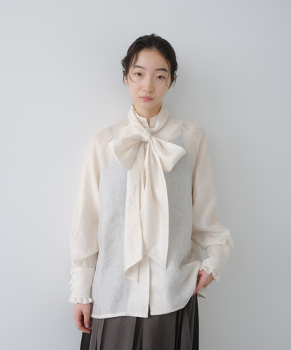 ≪web展示会≫big ribbon jacquard blouse（ビッグリボンジャカードブラウス）≪2025年8月1日12:00販売開始≫≪2026年2月発送予定≫