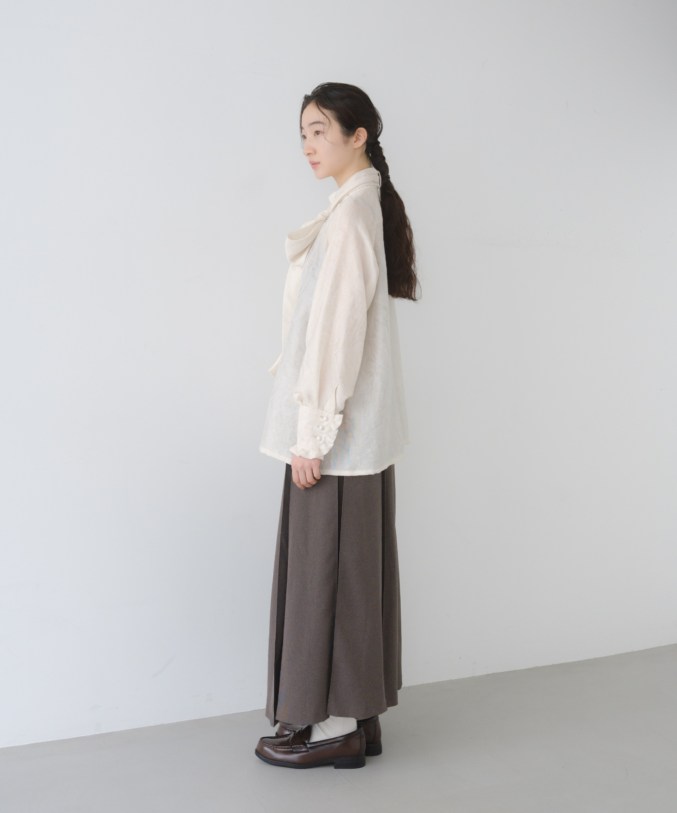 ≪web展示会≫big ribbon jacquard blouse（ビッグリボンジャカードブラウス）≪2025年8月1日12:00販売開始≫≪2026年2月発送予定≫