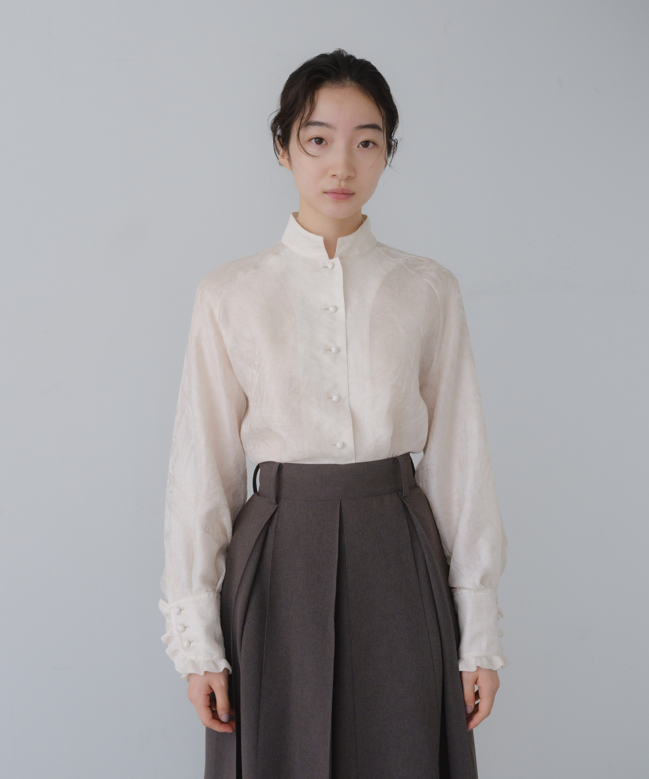 ≪web展示会≫big ribbon jacquard blouse（ビッグリボンジャカードブラウス）≪2025年8月1日12:00販売開始≫≪2026年2月発送予定≫