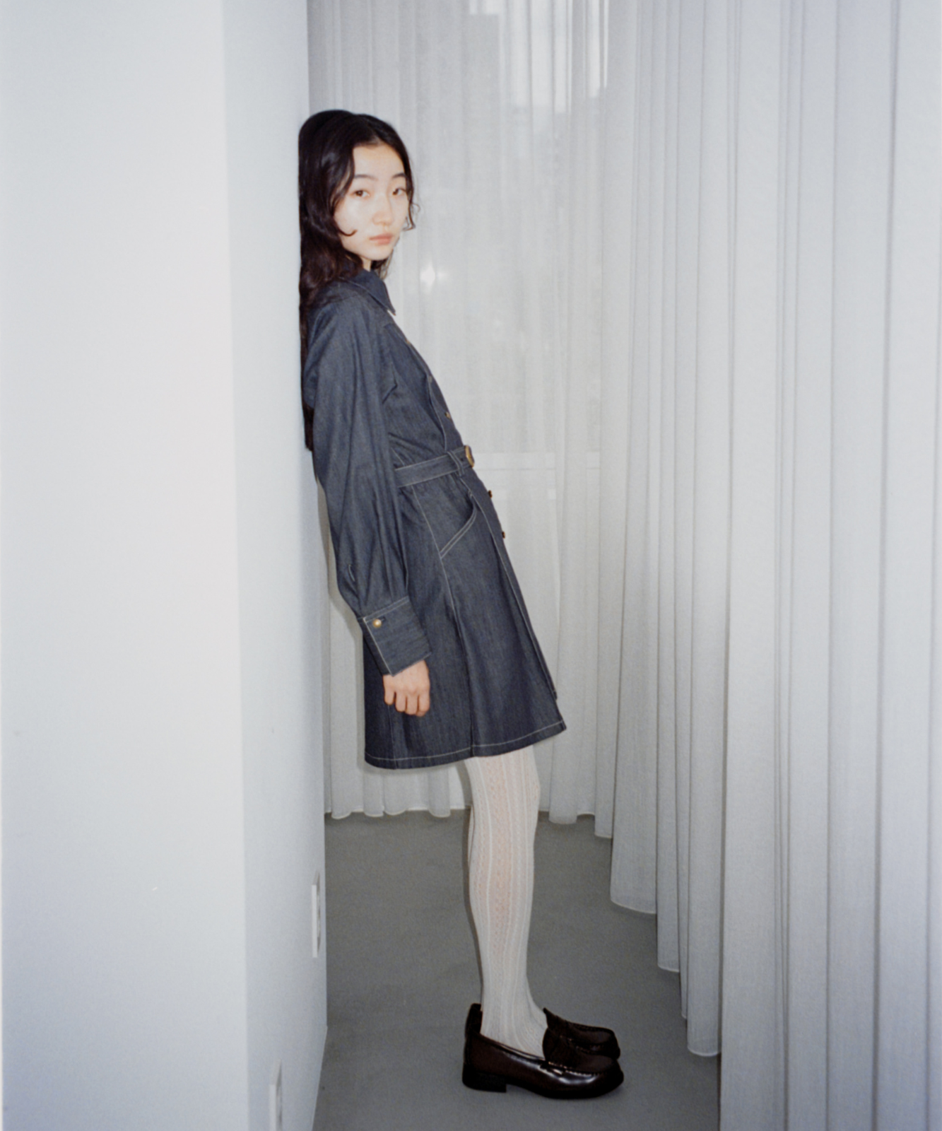 【I AM MARI】Reffu Square Denim ワンピース(Belt Set) ≪web展示会≫classical denim mini onepiece(クラシカル