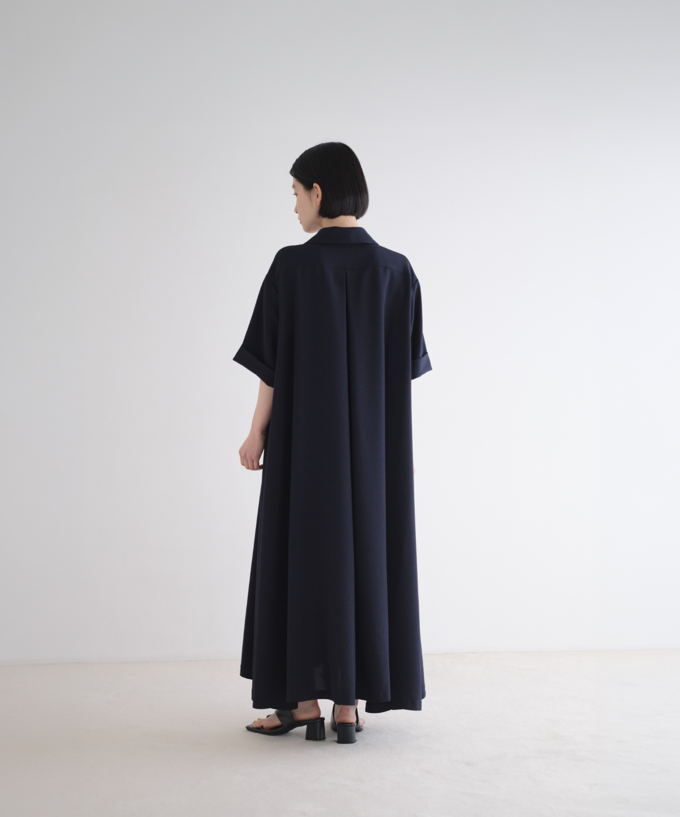 ≪通常販売≫open collar dress （オープンカラードレス）≪2026年7月13日12:00販売開始≫
