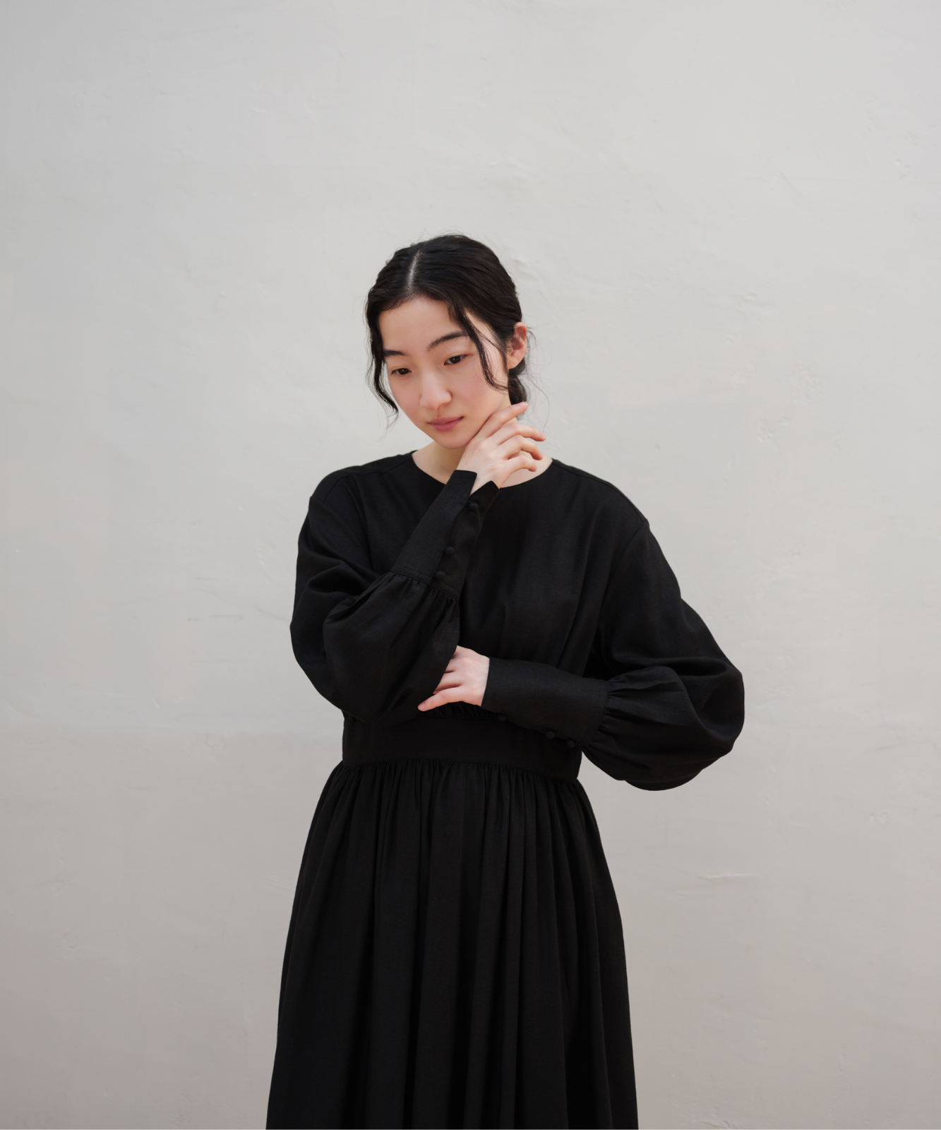 ≪通常販売≫classical linen dress （クラシカルリネンドレス） – THE