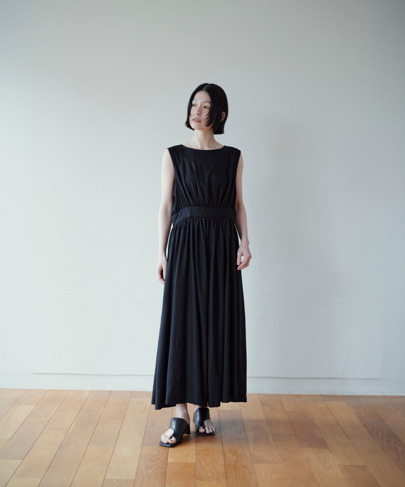 ≪通常販売≫classical linen no-sleeve dress （クラシカルリネンノースリーブドレス）
