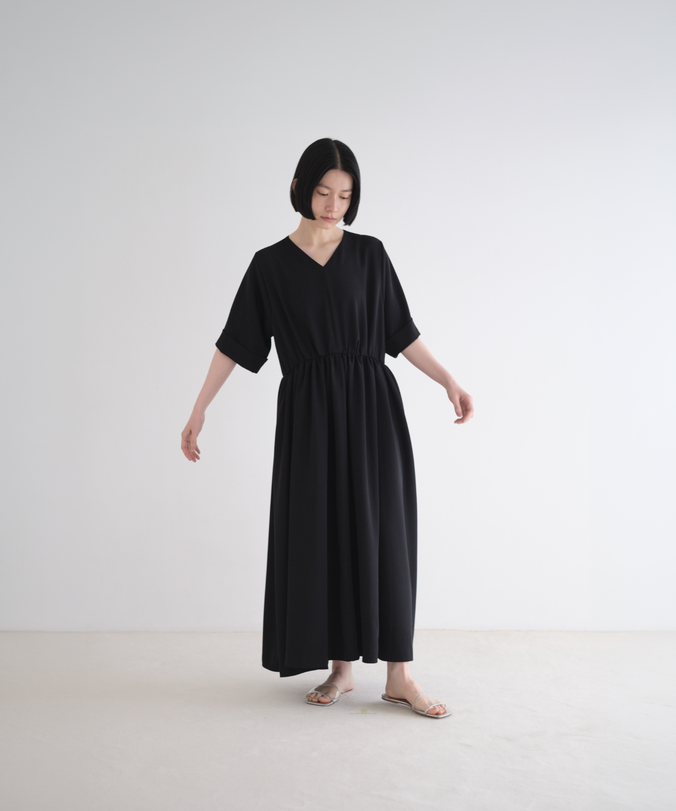 ≪通常販売≫【THE DRESS #11】Vneck gather one piece （Vネックギャザーワンピース）≪2026年7月6日12:00販売開始≫