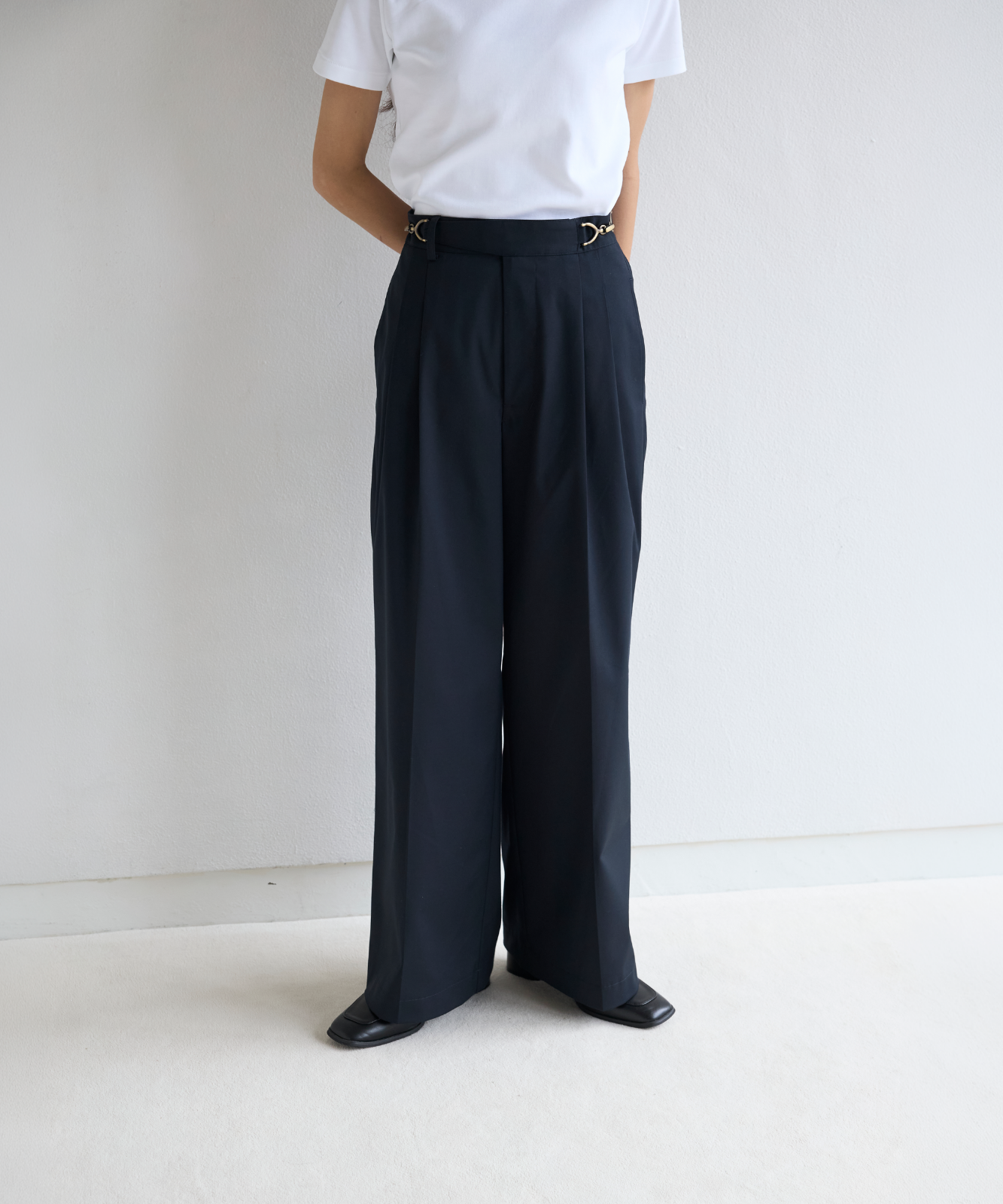 ≪通常販売≫classical adjust slacks （クラシカルアジャストスラックス）≪2026年8月19日12:00販売開始≫