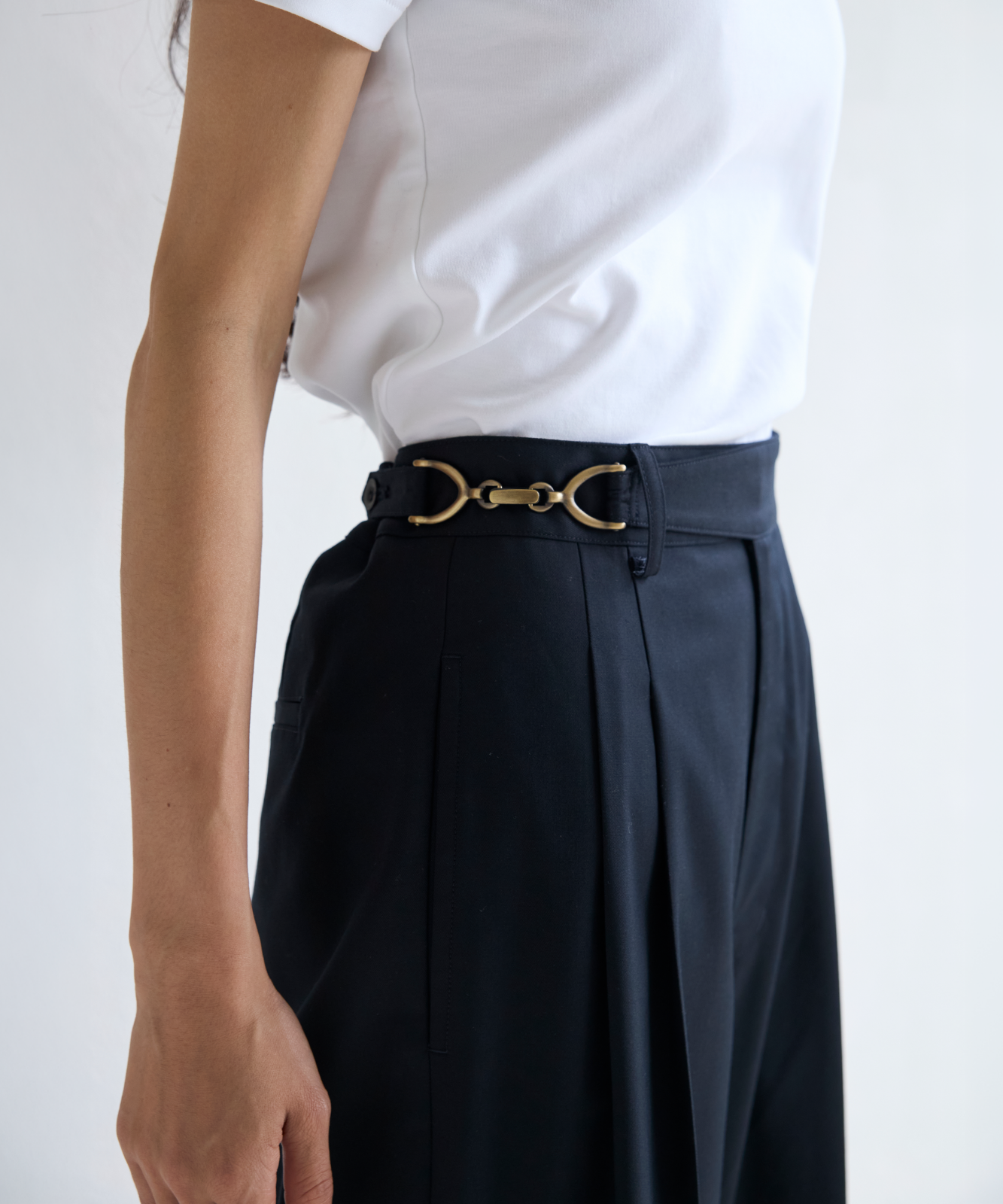 ≪通常販売≫classical adjust slacks （クラシカルアジャストスラックス）≪2026年8月19日12:00販売開始≫