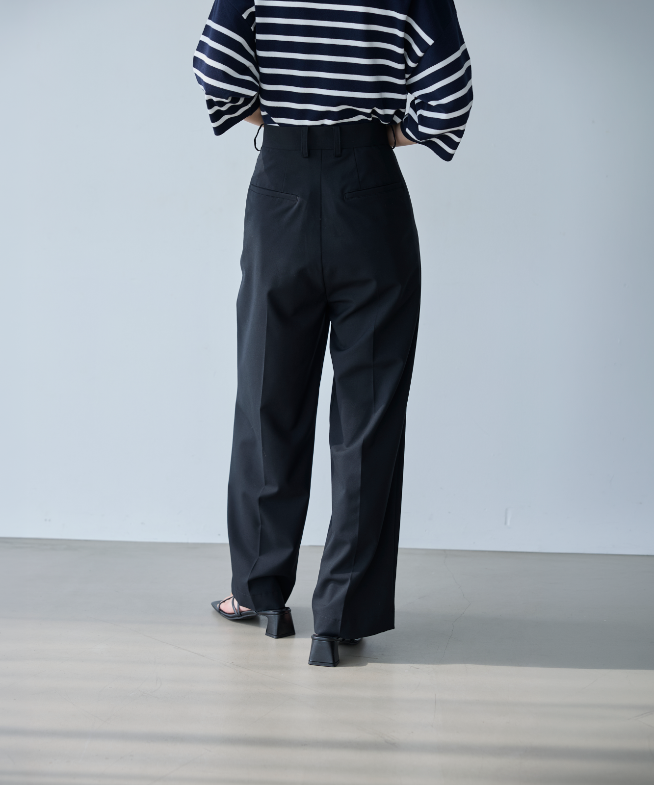 ≪通常販売≫easy straight slacks （イージーストレートスラックス）≪2026年03月18日12:00販売開始≫