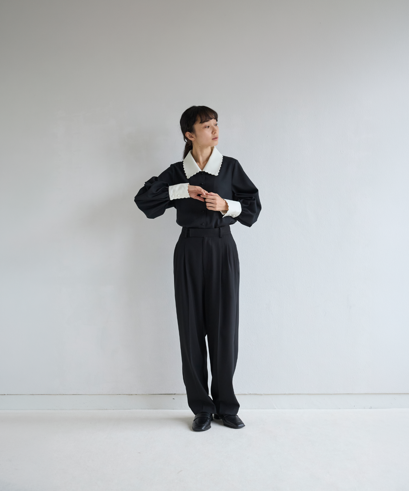 ≪通常販売≫bicolor scallop long sleeve blouse （バイカラースカラップロングスリーブブラウス）≪2026年8月24日12:00販売開始≫