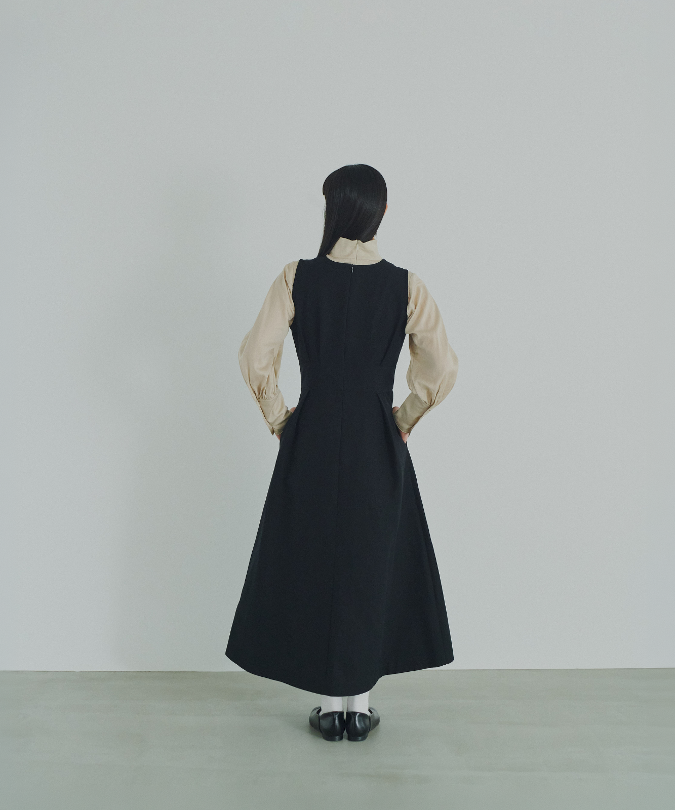 ≪通常販売≫gold button no-sleeve dress （ゴールドボタンノースリーブドレス）≪2026年8月31日12:00販売開始≫