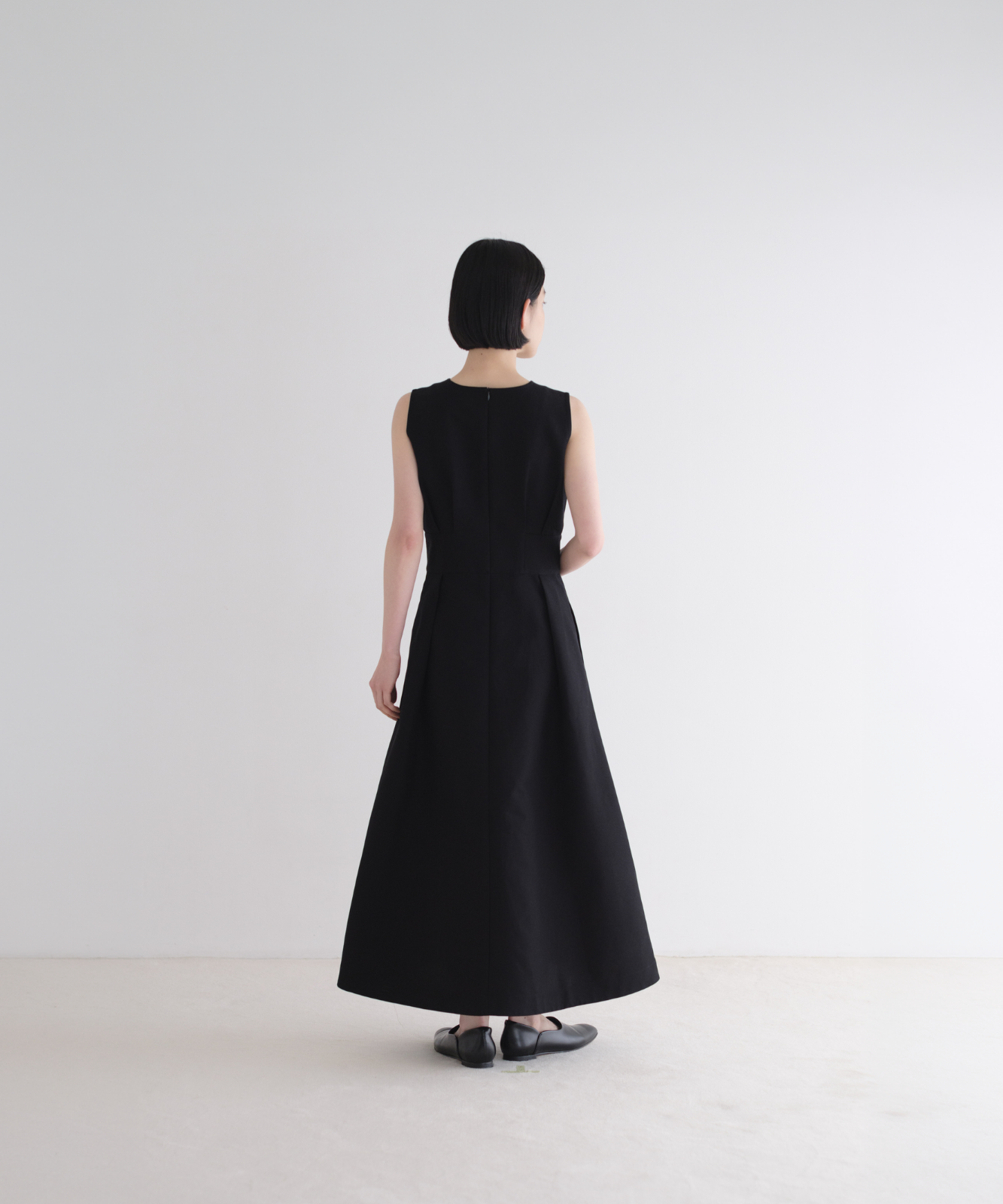 ≪通常販売≫gold button no-sleeve dress （ゴールドボタンノースリーブドレス）≪2026年8月31日12:00販売開始≫
