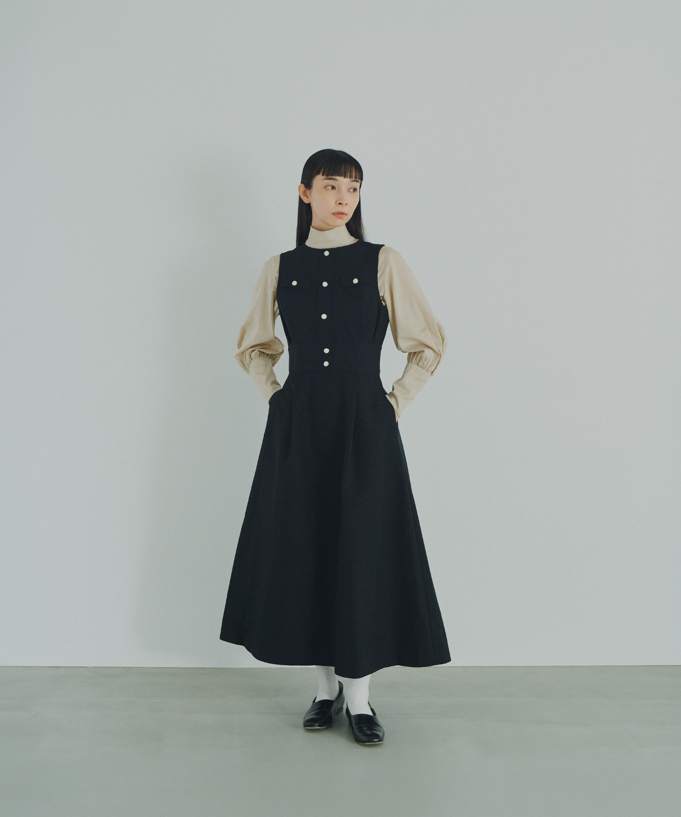 ≪通常販売≫gold button no-sleeve dress （ゴールドボタンノースリーブドレス）≪2026年8月31日12:00販売開始≫