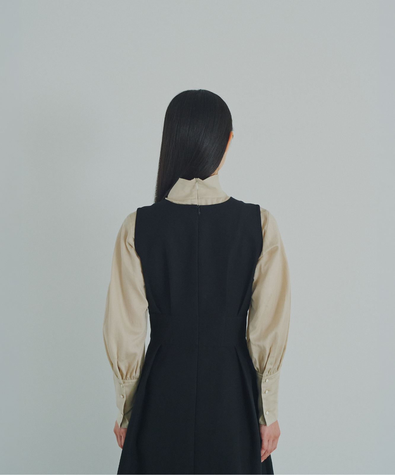 ≪通常販売≫gold button no-sleeve dress （ゴールドボタンノースリーブドレス）≪2026年8月31日12:00販売開始≫