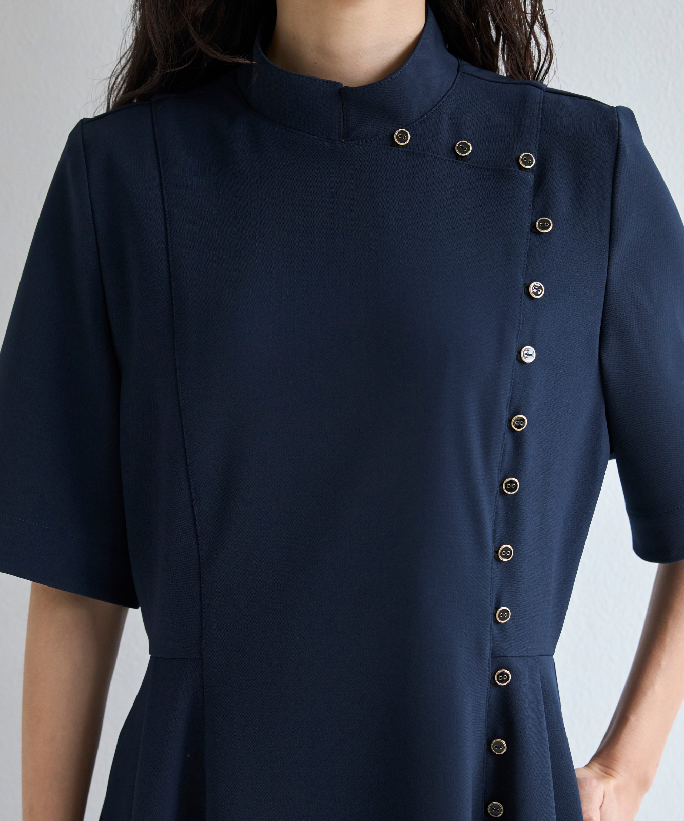 ≪通常販売≫gold button easy flap dress（ゴールドボタンイージーフラップドレス）≪2026年8月3日12:00販売開始≫