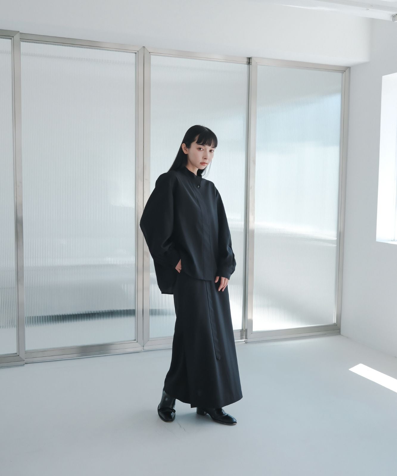 ≪予約販売≫high neck blouse（ハイネックブラウス）≪2023年8月23日19:00販売開始≫≪2023年10月下旬発送予定≫
