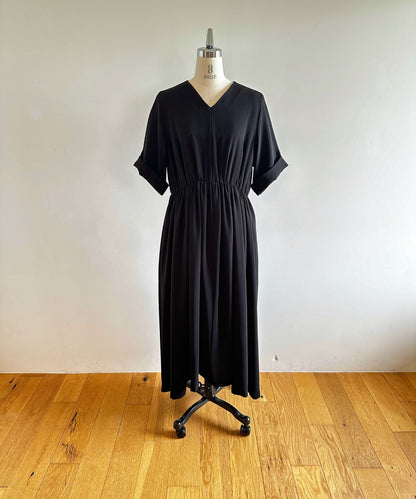 ≪在庫販売≫【THE DRESS #11】Vneck gather one piece（Vネックギャザーワンピース）