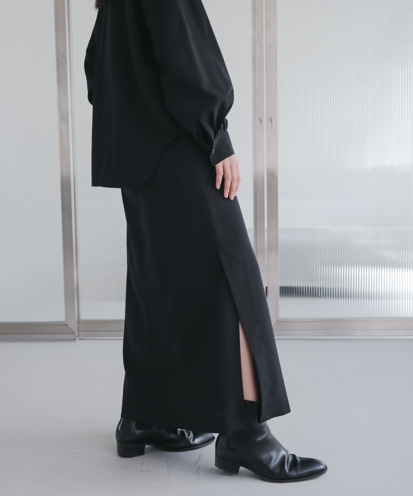 foufou セミタイトスカート　ブラック別ベルト約144cm
