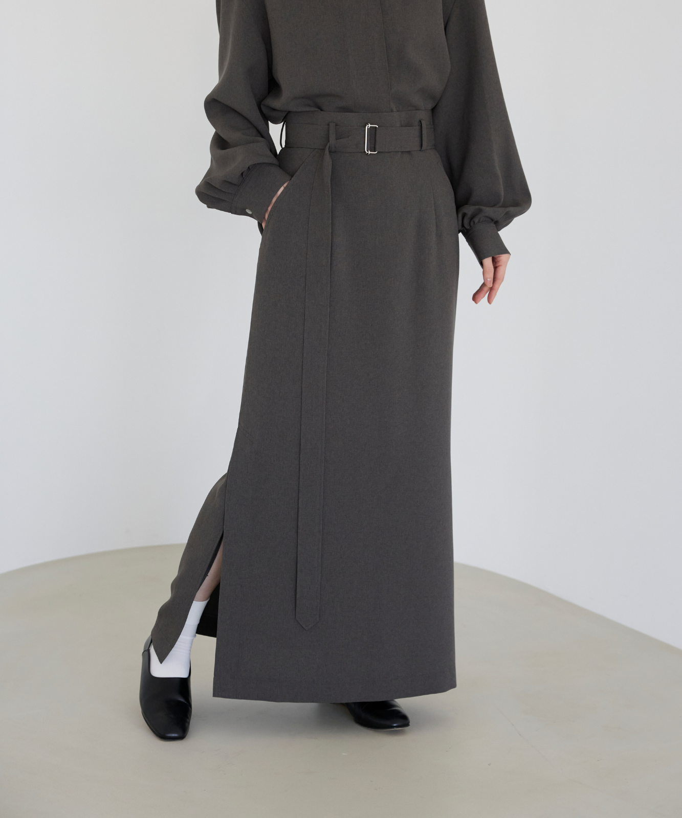 ≪通常販売≫ semi-tight skirt(セミタイトスカート) – THE MUSEUM ≪通常販売≫ semi-tight skirt(セミタイトスカート) – THE MUSEUM