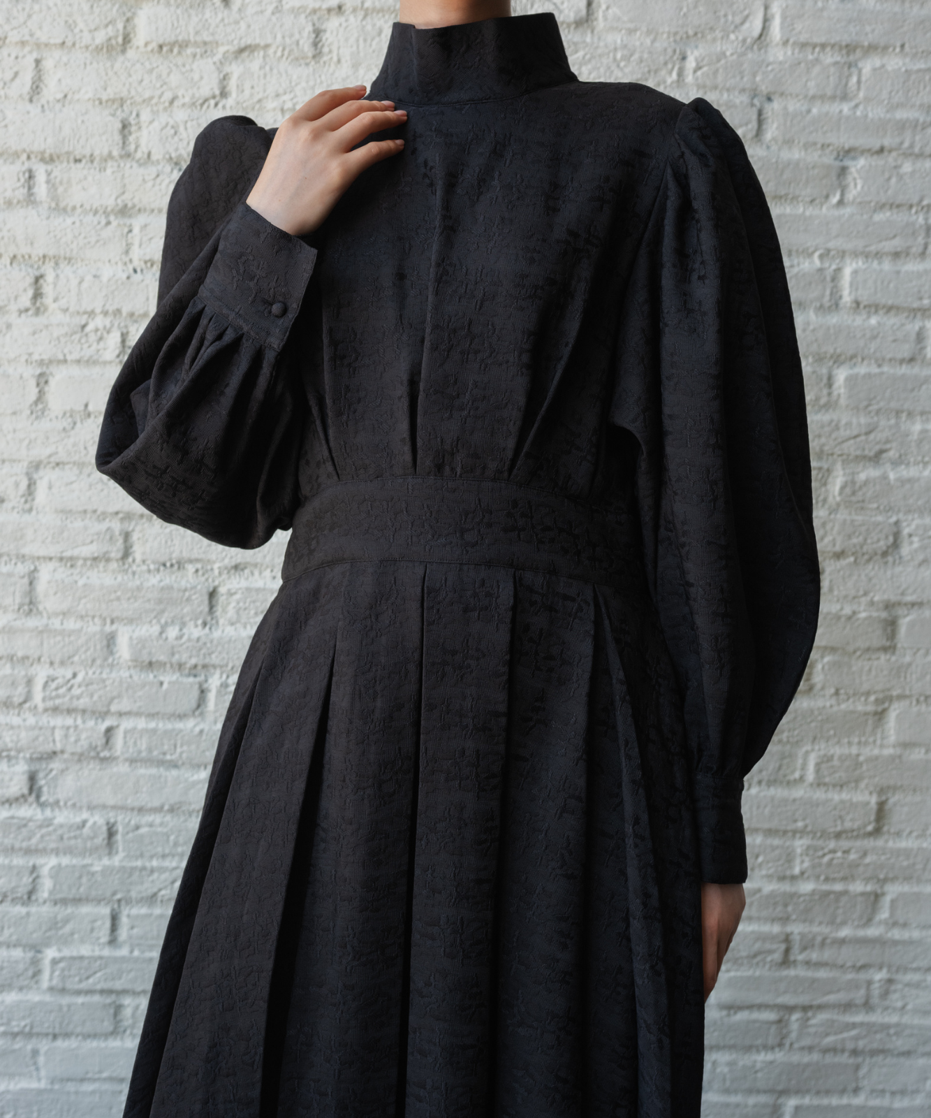 ≪通常販売≫【THE DRESS #50】high neck tuck jacquard onepiece（ハイネックタックジャカードワンピース）