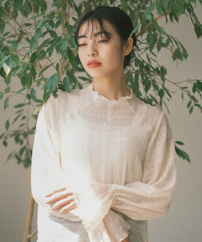 ≪在庫販売≫seersucker mellow blouse（シアサッカーメロウブラウス）