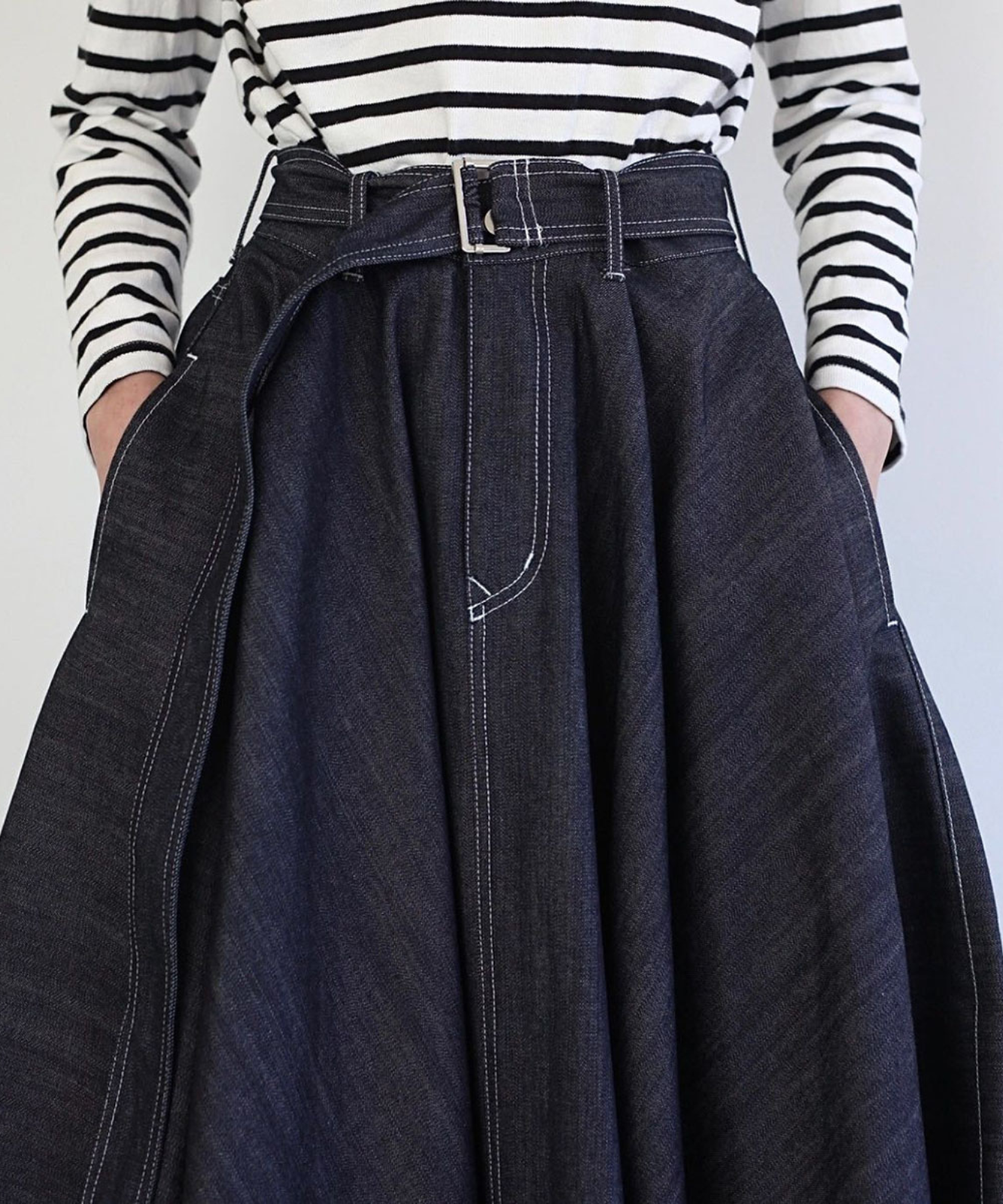 ≪在庫販売≫super flare denim skirt（スーパーフレアデニムスカート 