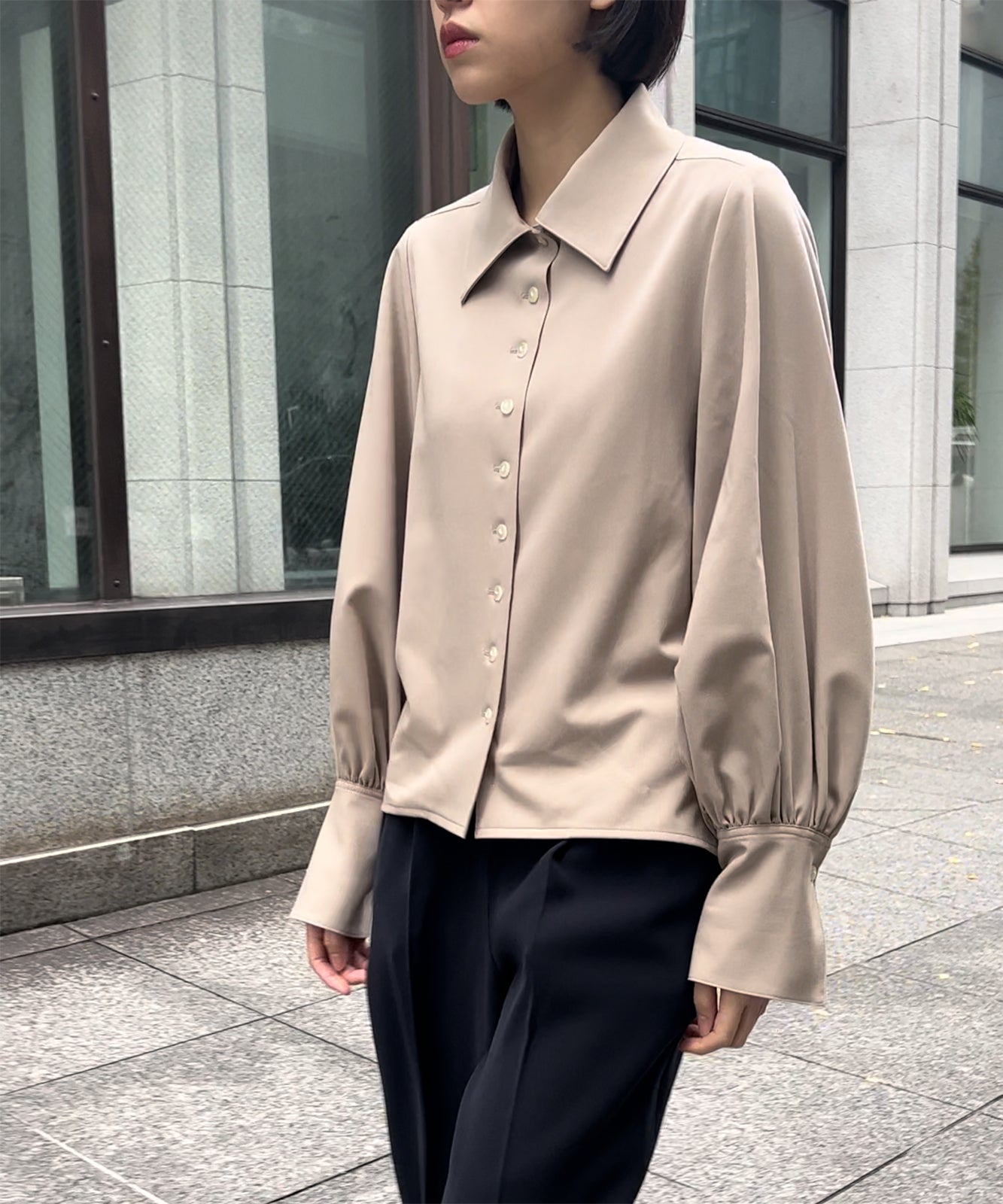 ≪予約販売≫wide collar sode powan blouse（ワイドカラー袖ぽわん