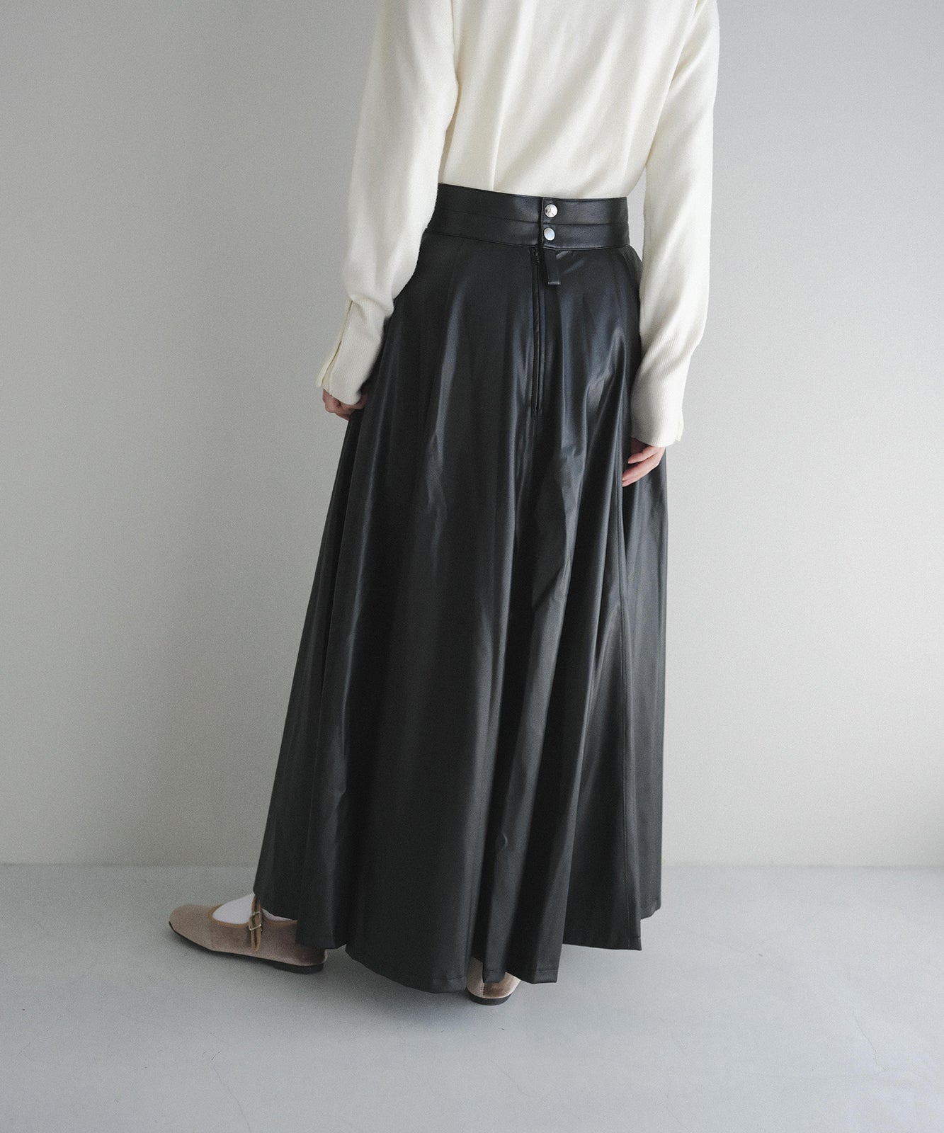foufou trench flare skirt スカート　黒