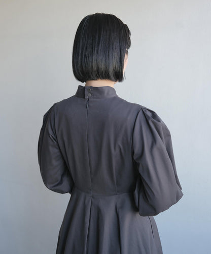 ≪在庫販売≫high neck sode powan onepiece（ハイネック袖ぽわんワンピース）≪2023年8月1日19:00販売開始≫