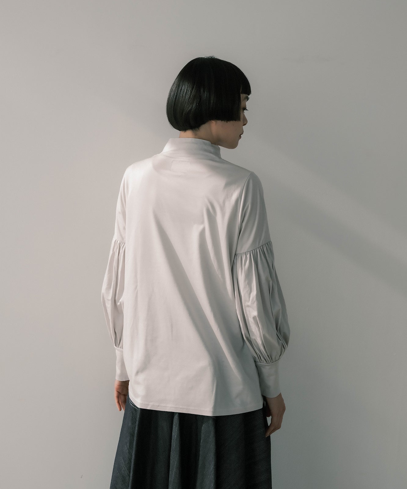 ≪在庫販売≫smooth gather pullover（スムースギャザープルオーバー）